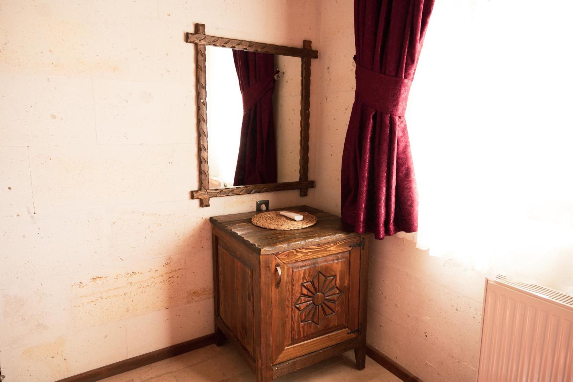 Goereme Stone Age Apartment Ruang foto